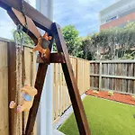 Brand New 3Br Modern Comfort Oasis Wifi Parking