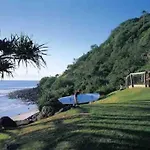 Beautiful Home In Burleigh Heads