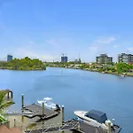 3 M Luxury Waterfront Villa In Paradise Pets Welcome
