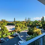 Ultiqa Freshwater Point Resort Broadbeach