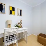 Coastal Escape Burleigh Heads