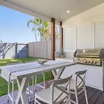 Burleigh Getaway
