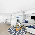 Luxe By The Beach At Oracle 11306