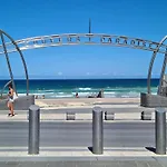 Sealuxe Suites - Central Surfers Paradise