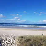 Perfect Holiday Apartment Mermaid Beach