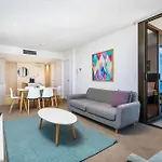 Broadbeach Oceanview Apartment Level 26 With Carpark - 4 Mins Walk To The Beach