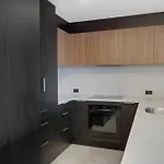 Luxury 3-Br Escape With Stunning Views