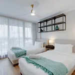Luxury 3-Br Escape With Stunning Views