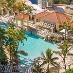 2-Bedroom Apartment In Chevron Renaissance