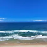 Luxurious Beachfront Apartment