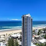 Luxurious Beachfront Apartment