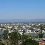 Surfers Beachside Holiday Apartments