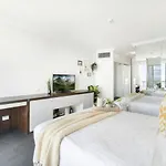 Paradise Views Surfers Paradise