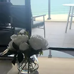 Sealuxe Suites - Central Surfers Paradise