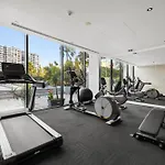 Surfers Paradise Stunning Getaway With Ocean And River Views