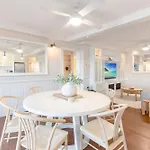 The Hamptons - Ultimate Six Star Beachfront Experience With Parking & Pool
