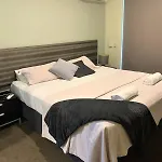 Gorgeous 4 Bed Beachside Apartment - Diamond Beach Resort