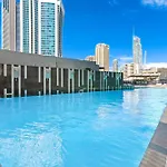 Huge Circle On Cavill 2 Brm Sleeps 6 - Optimise Bnb