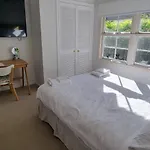 Fab 4Brm Home With Pool A 18 Min Walk To Beach