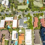 Federation Avenue Broadbeach