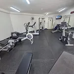 Gold Coast Best Holiday Resort, Perfect Location !