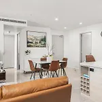 Surfers Paradise Skyline 3Br Free Cp Ocean View