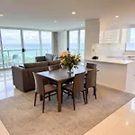 Peninsula Resort - Apartments By Gold Coast Holidays