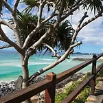 Ambassador Beachfront Apartments - Hosted By Burleigh Letting