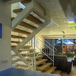 Columbia Apartments On Rainbow Bay