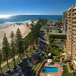 Columbia Apartments On Rainbow Bay