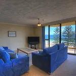 Columbia Apartments On Rainbow Bay