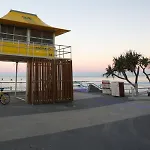Soul Surfers Paradise 3 Bedroom Beach Apartment