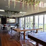 Hilltop On Tamborine