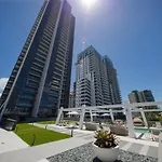Dayday Premier Apartments At 2663 Gold Coast Hwy, Broadbeach