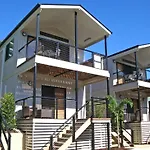 Burleigh Beach Tourist Park