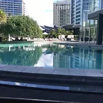 Private Apartment At Surfers Paradise