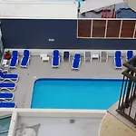Surfers Paradise Ocean View Apartments