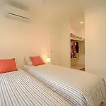Emerald Lakes Retreat