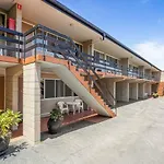 Browns At Broadbeach
