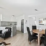 Kirra Palms Holiday Apartments
