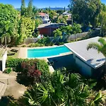 Mermaid Beach Zone Apartments