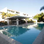 Mermaid Beach Zone Apartments