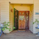 Amber Lodge Tamborine