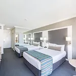 Studio With Ocean View In Mantra Hotel At Surfers Paradise L9