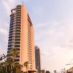 Oaks Gold Coast Hotel