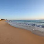 San Simeon Beachfront Apartments Tugun