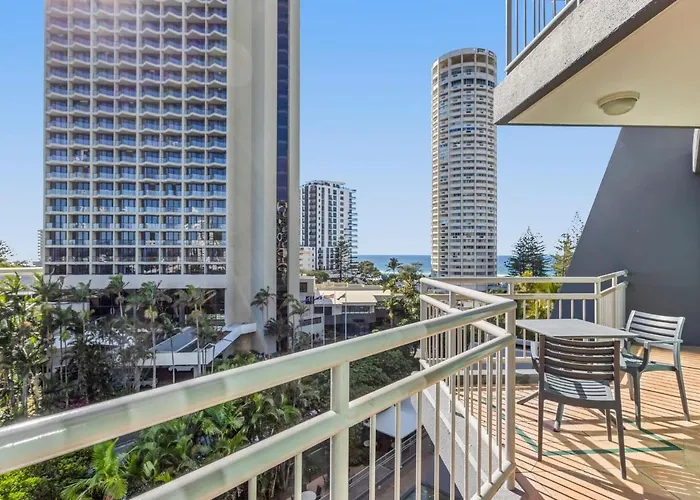 Crown Tower Spacious 1 Bedroom Apartment