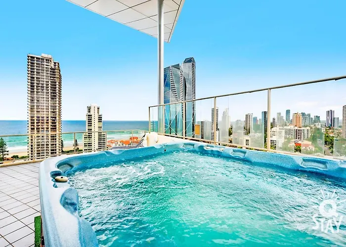 Executive Penthouse With Rooftop Spa - Amazing! - Wings Resort Surfers Paradise