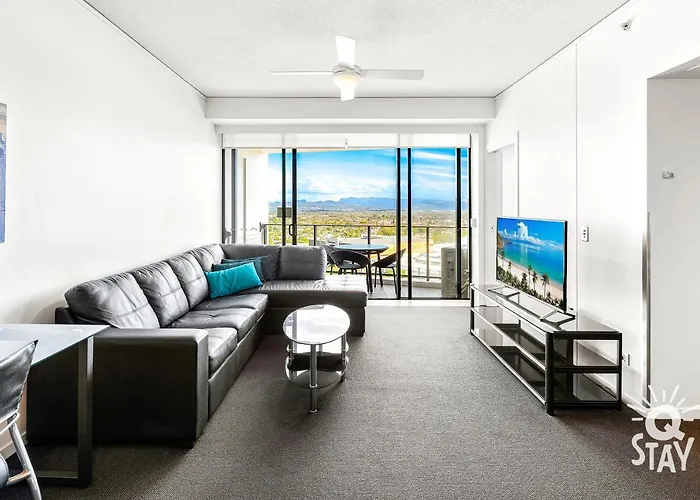 Sierra Grand Broadbeach 2 Bedroom Apartments - Qstay