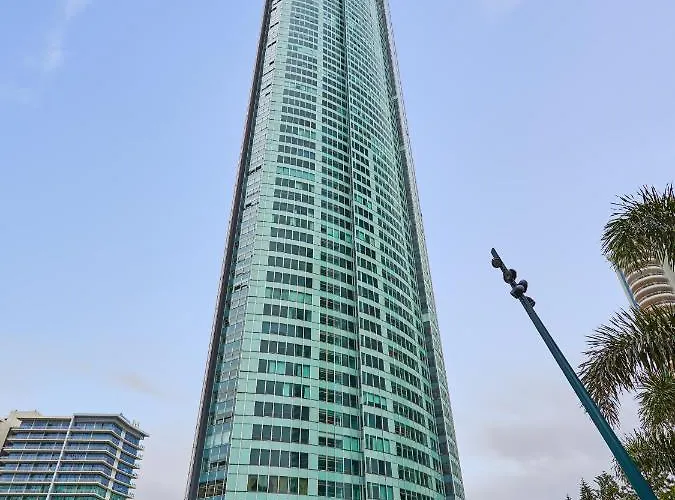 Serain Residences On 9 Hamilton Avenue